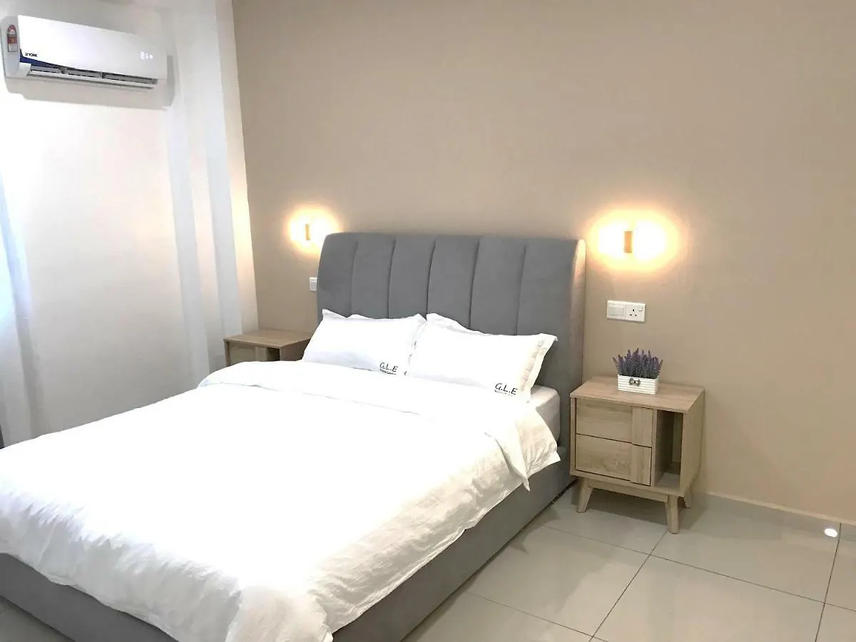 Luminous @ G.L.E Premier Lodging Malacca 0*,