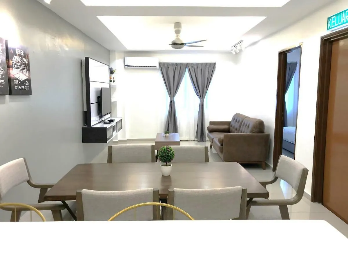 Luminous @ G.L.E Premier Lodging Malacca Apartment